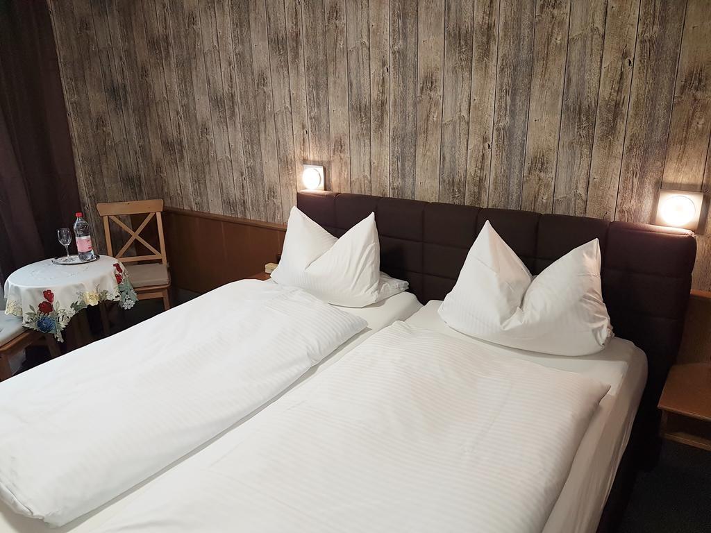 Charlottenhof Hotel Messel Eksteriør billede